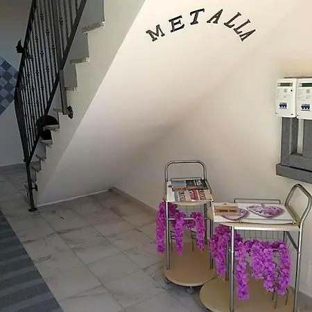 Frühstückspension Metalla 3*